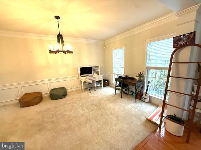 74 HEMPSTEAD DR, Newark, DE 19702