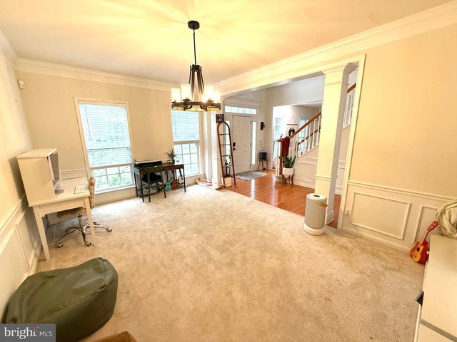 74 HEMPSTEAD DR, Newark, DE 19702