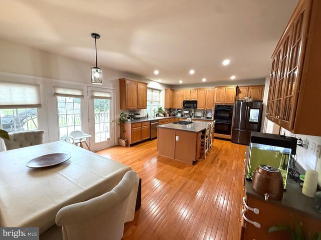 74 HEMPSTEAD DR, Newark, DE 19702