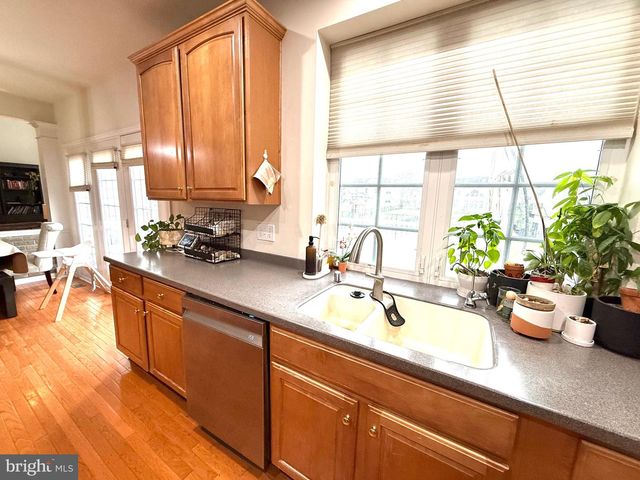 74 HEMPSTEAD DR, Newark, DE 19702