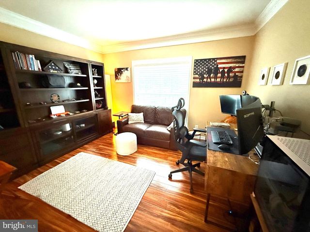 74 HEMPSTEAD DR, Newark, DE 19702