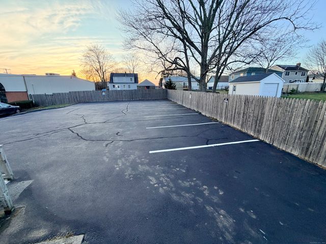 12 Clark Lane A, Waterford, CT 06385