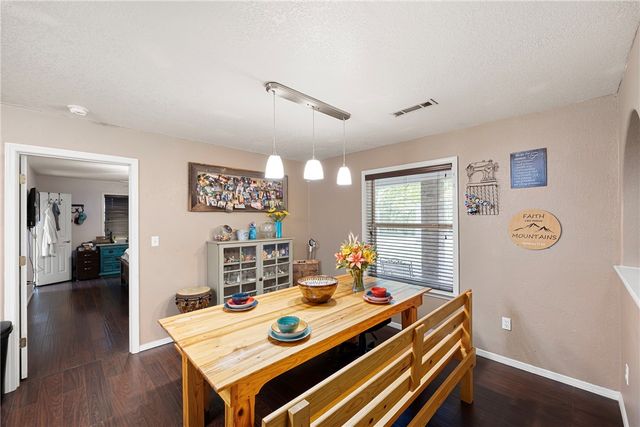 58 Meadowrue Road, Russellville, AR 72802