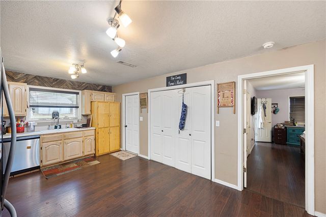 58 Meadowrue Road, Russellville, AR 72802