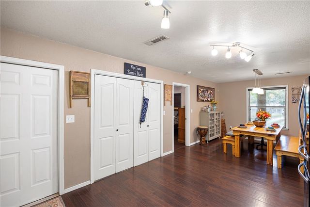 58 Meadowrue Road, Russellville, AR 72802