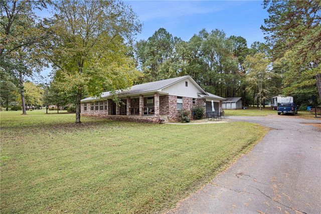 58 Meadowrue Road, Russellville, AR 72802