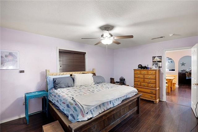 58 Meadowrue Road, Russellville, AR 72802