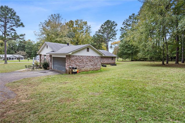 58 Meadowrue Road, Russellville, AR 72802