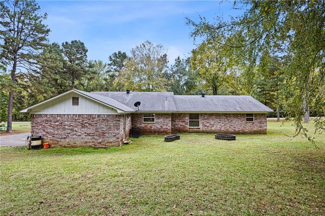 58 Meadowrue Road, Russellville, AR 72802