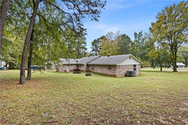 58 Meadowrue Road, Russellville, AR 72802