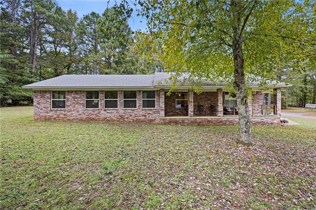 58 Meadowrue Road, Russellville, AR 72802