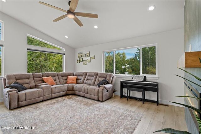 4827 E Alder Drive, Wasilla, AK 99654