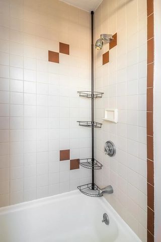 88 Glen St 3, Somerville, MA 02145