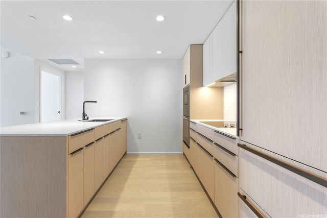 333 Ward Avenue 616, Honolulu, HI 96814