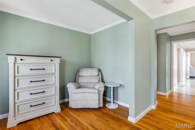 1869 Walnutway Drive, St Louis, MO 63146