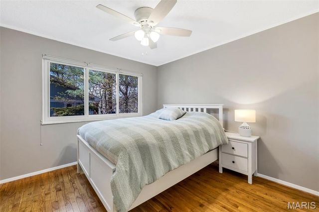 1869 Walnutway Drive, St Louis, MO 63146