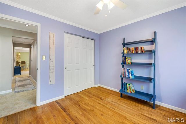 1869 Walnutway Drive, St Louis, MO 63146