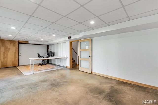 1869 Walnutway Drive, St Louis, MO 63146