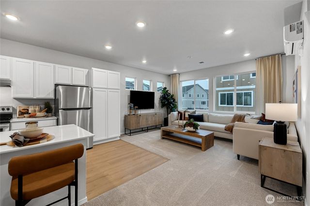 9505 Mineral Avenue NW, Silverdale, WA 98383
