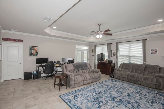 2343 Habersham Ln, Cantonment, FL 32533