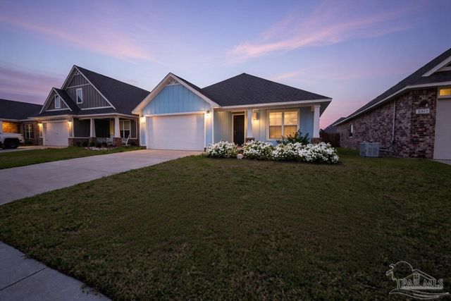 2343 Habersham Ln, Cantonment, FL 32533