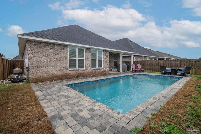 2343 Habersham Ln, Cantonment, FL 32533