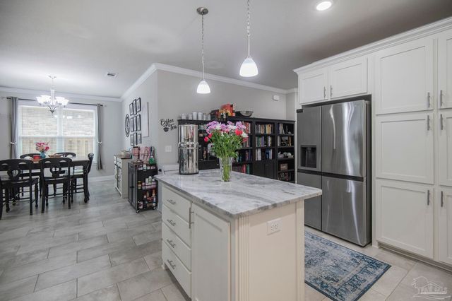 2343 Habersham Ln, Cantonment, FL 32533