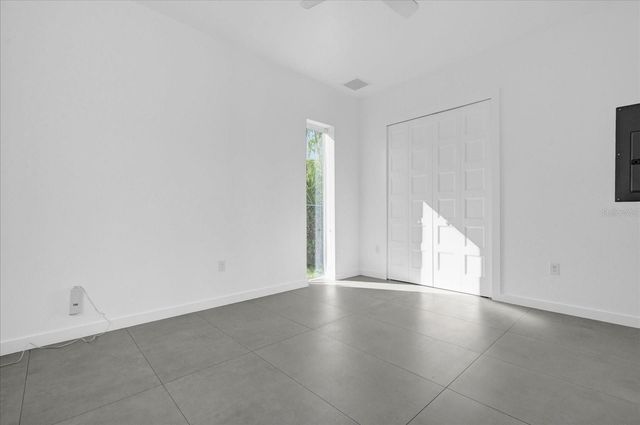 501 CHASTAIN ROAD, Seffner, FL 33584