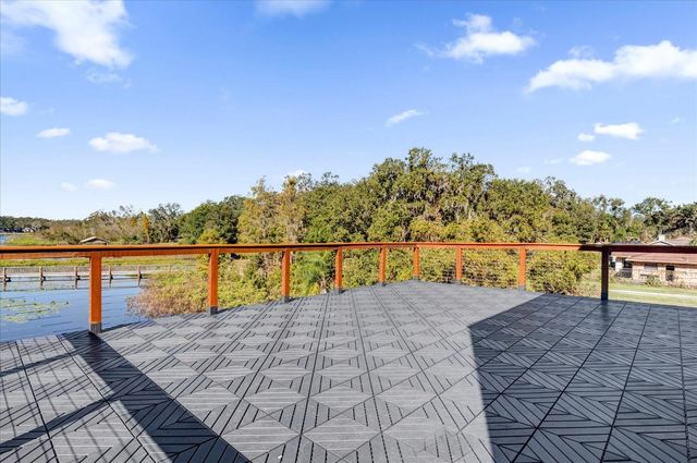 501 CHASTAIN ROAD, Seffner, FL 33584