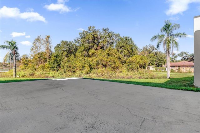 501 CHASTAIN ROAD, Seffner, FL 33584