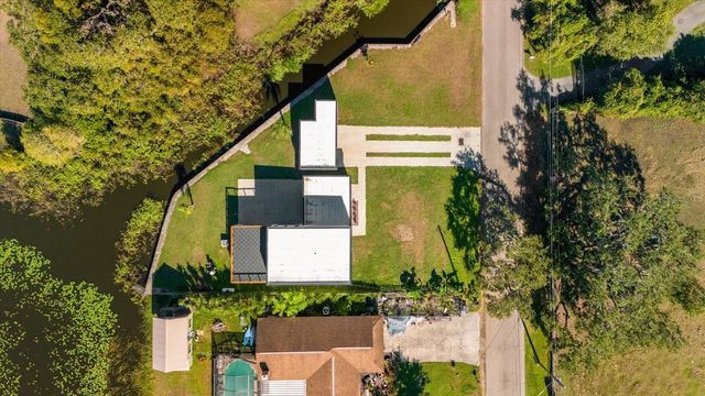 501 CHASTAIN ROAD, Seffner, FL 33584