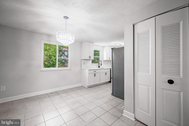 20 FARMCREST CT, Silver Spring, MD 20905
