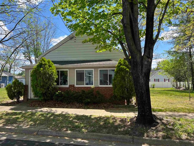 203 6TH ST, Grottoes, VA 24441