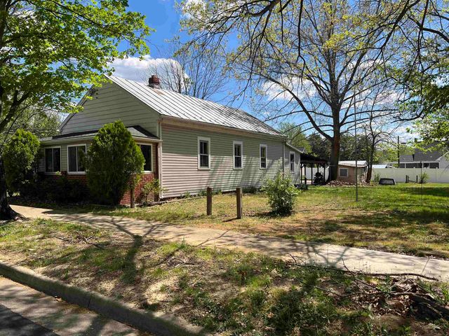 203 6TH ST, Grottoes, VA 24441