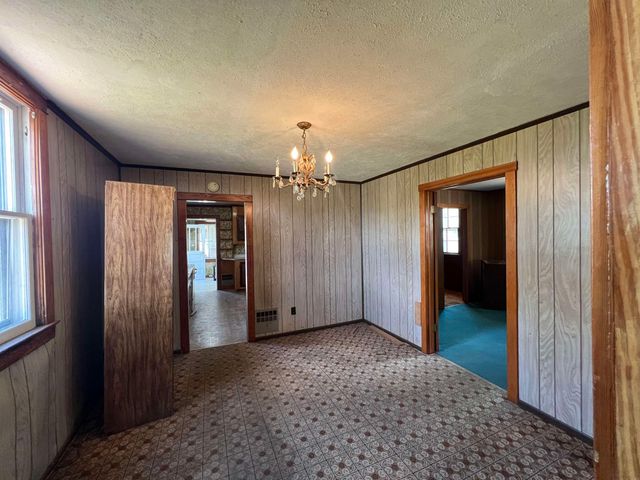 203 6TH ST, Grottoes, VA 24441