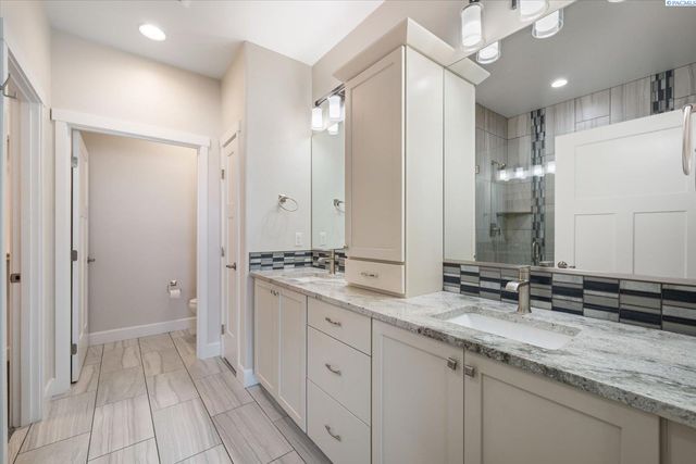 2730 Westhaven Ct, West Richland, WA 99353