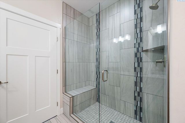 2730 Westhaven Ct, West Richland, WA 99353