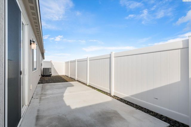 2730 Westhaven Ct, West Richland, WA 99353