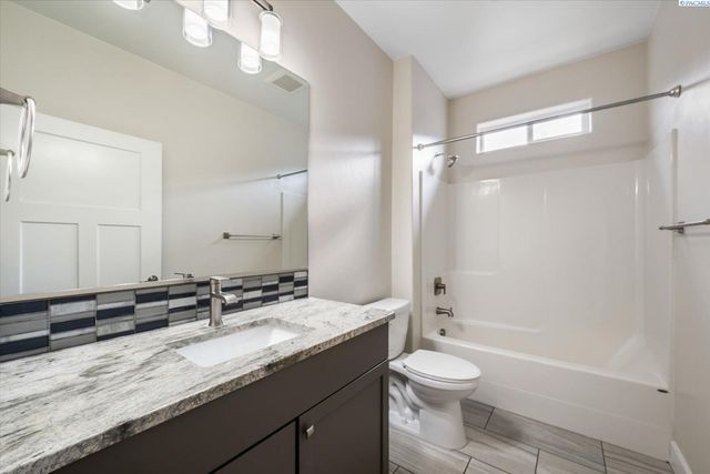 2730 Westhaven Ct, West Richland, WA 99353