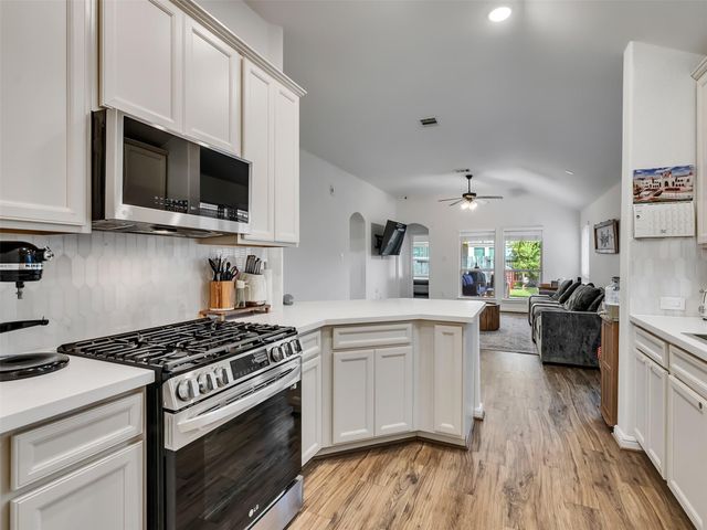 4827 Ladona Court, League City, TX 77573