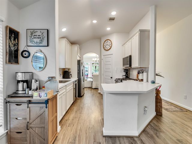 4827 Ladona Court, League City, TX 77573