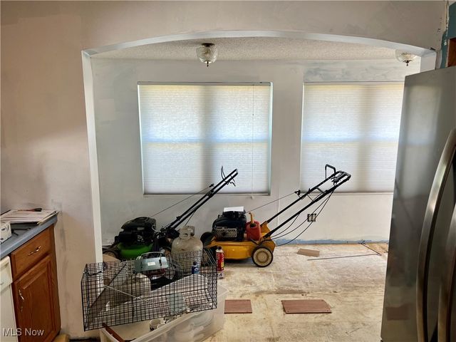 813 41st Street, Vienna, WV 26105