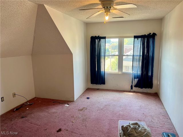 813 41st Street, Vienna, WV 26105