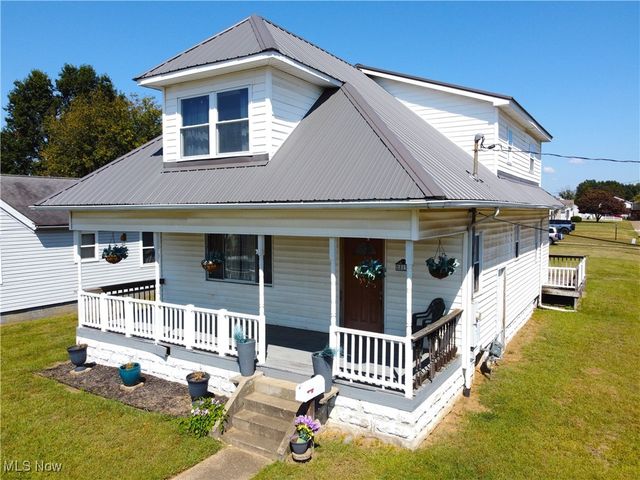 813 41st Street, Vienna, WV 26105