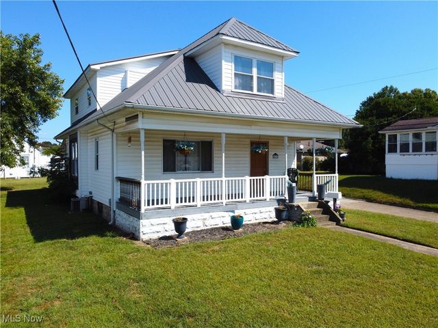 813 41st Street, Vienna, WV 26105