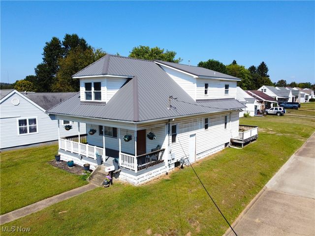 813 41st Street, Vienna, WV 26105