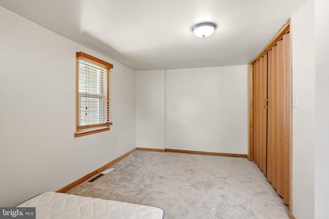 593 TANGER AVE, Franklinville, NJ 08322