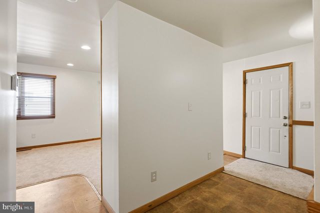 593 TANGER AVE, Franklinville, NJ 08322