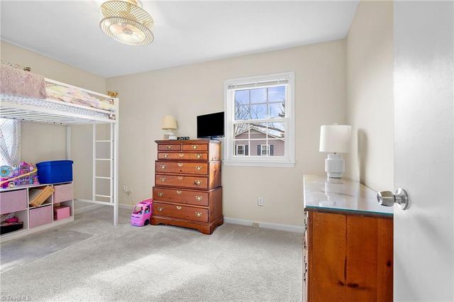 110 Summerglen Drive, Lewisville, NC 27023