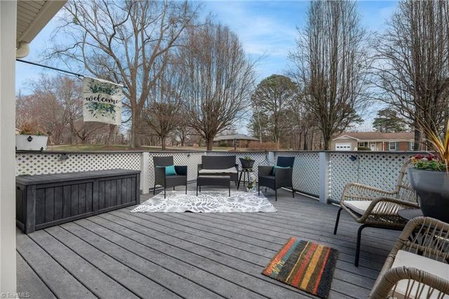 110 Summerglen Drive, Lewisville, NC 27023